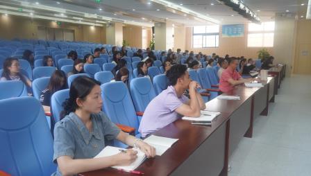 数智赋能新课堂 梧桐向智启新程 ——深圳市梧桐小学新质课堂数智化赋能专题研讨活动圆满举行