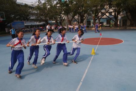 春日赛场燃激情，新秀少年竞风流——深圳市新秀小学2026年春季运动会圆满落幕