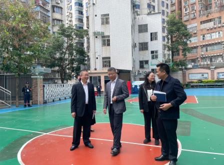 局长高延勇赴深圳市人民小学指导开学工作