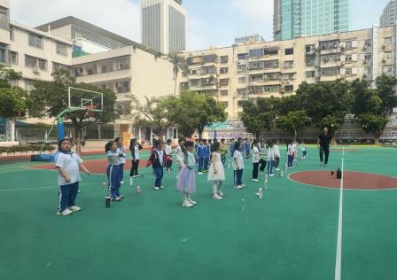 区教育局第四责任督学莅临深圳市南湖小学开展专项督查