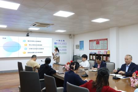复盘反思明方向，“英”花绽放向未来——太白实验学校英语期末阳光测评质量分析会
