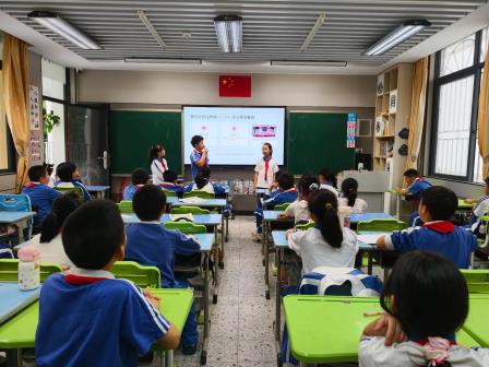 筑牢安全防线 守护校园成长——莲塘小学扎实开展第 31 个全国中小学生安全教育日系列活动