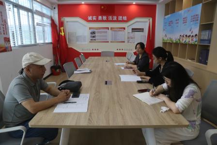 破茧赋能，深耕课堂：罗湖教科院视导引领新秀小学新质发展
