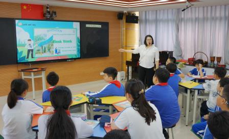 区教育局第四责任督学莅临深圳市南湖小学开展专项督查