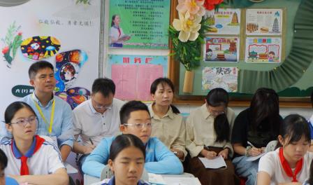 区教育局第四责任督学莅临深圳市南湖小学开展专项督查