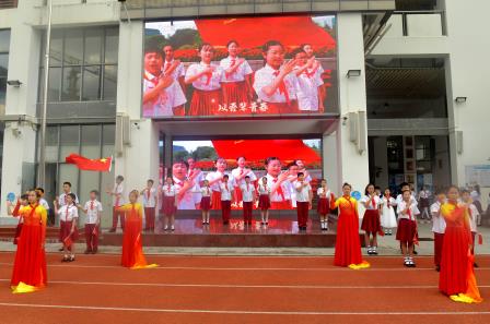 缅怀英烈承精神 童心献礼贺校庆 ——深圳市翠北实验小学主题升旗仪式（第五周）