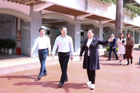 开学啦！翠园文锦狮舞迎新，龙马踏锦程