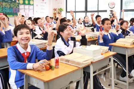 开学啦！翠园文锦狮舞迎新，龙马踏锦程