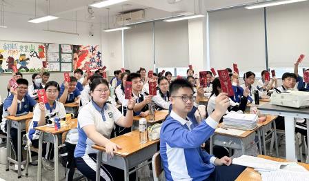 开学啦！翠园文锦狮舞迎新，龙马踏锦程