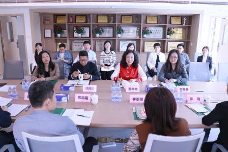 凝心聚力迎检查 笃行实干启新程 ——罗湖区教育局领导到淘金山小学开展2026年春季开学检查工作