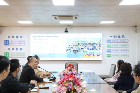 一马当先喜迎新，笃行护航绘新篇——太白实验学校迎接区教育局春季学期开学专项检查