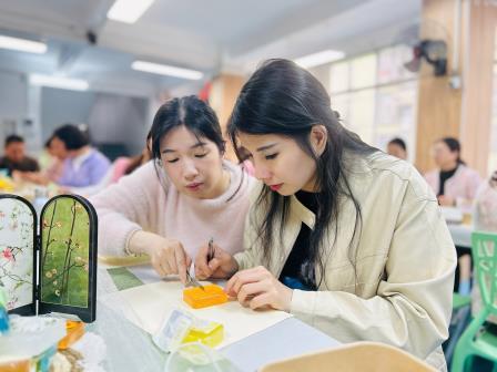 与你“香”遇，制“皂”美好——清秀雅乐园“三八”国际妇女节活动