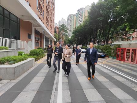 肯定特色办学成果 寄语学校再创佳绩--罗湖区教育局领导率队检查松泉实验学校春季开学工作