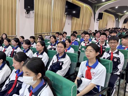 罗中育人 || 春风启序，书记引航  |  南科大附属罗湖中学新学期开学典礼圆满举行