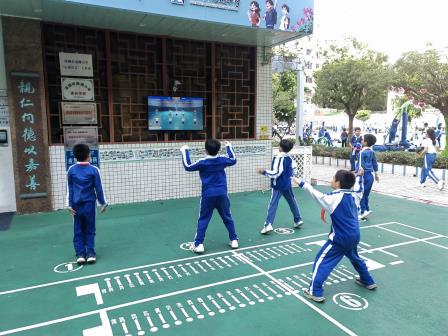 课间小舞台，绽放大光彩 ——深圳市南湖小学课间15分钟“我的小舞台”音乐活动首秀精彩纷呈