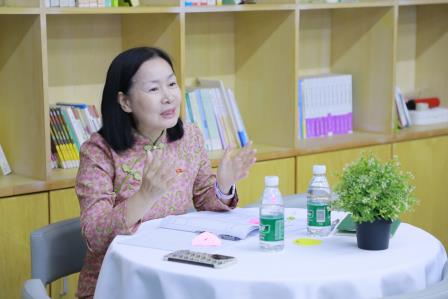 悦见同行 阅启新程——深圳市仙桐实验小学青年共同体读书分享会暨国家中小学智慧教育平台培训会议