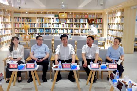 跨越山海共话教育——青海西宁市人民政府教育考察团莅临深圳市翠北实验小学考察交流