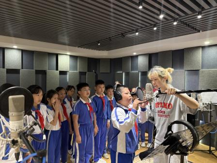 美轮美奂，声入童心——大望师生走进罗湖区文化馆开展每周半天计划校外实践活动