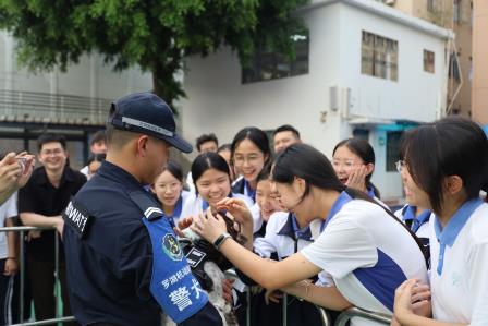 警徽映初心 少年砺担当——罗湖少年警营大望中队正式成立！