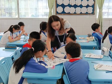 专业领航破茧路 新质赋能向远行——碧波小学迎接区教科院“破茧”行动教学视导