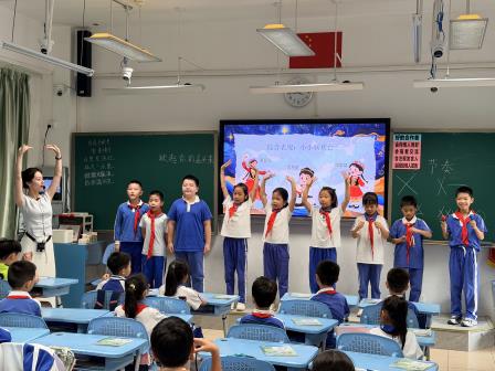 专业领航破茧路 新质赋能向远行——碧波小学迎接区教科院“破茧”行动教学视导