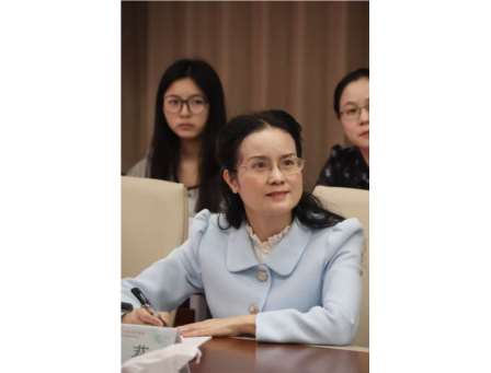 诗教示范蕴巧思  深耕课堂以致远 ——广东省专项课题研讨暨名师工作室联合研修活动在东晓实验学校成功举行