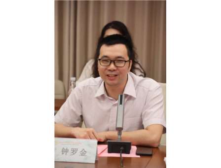 诗教示范蕴巧思  深耕课堂以致远 ——广东省专项课题研讨暨名师工作室联合研修活动在东晓实验学校成功举行