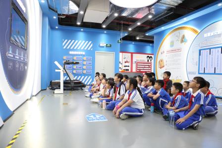 践行实践教育 筑牢安全防线——深圳市莲南教育集团安芳小学走进深圳市安全教育基地开展“每周半天计划”实践活动