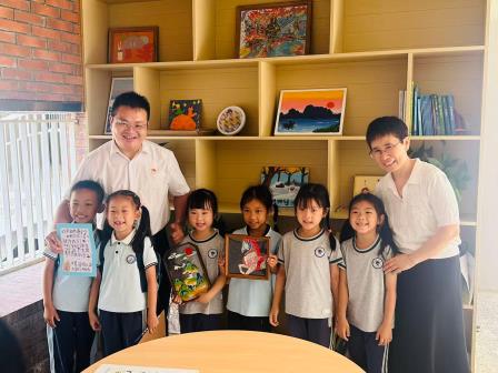 罗湖外语小学迎来幼儿园萌娃探校