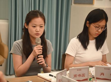 四月春深培新桂，满园暖意育初林 ——桂园中学举行实习教师见面会