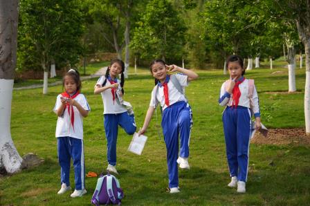 探寻森林奥秘，播种绿色未来——翠竹外国语实验学校“每周半天计划”走进恩上水库湿地公园