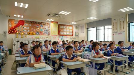 做情绪小主人，当安全小卫士——深圳市翠北实验小学第7周4▪15全民国家安全教育暨心理健康主题班会