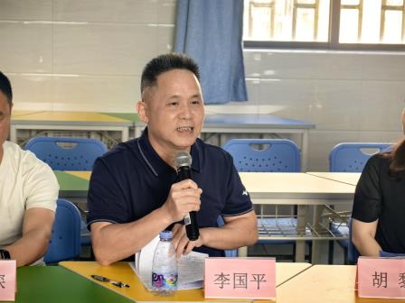 聚焦新质课堂 深耕项目学习 ——翠竹教育集团道德与法治学科教学研讨活动圆满举行
