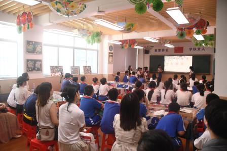 “伴”日时光，“育”见美好——桂园小学举行教学开放日活动