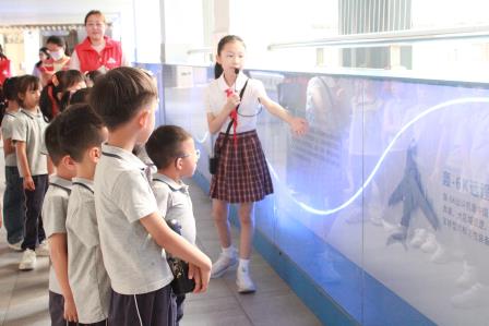 活力探校·暖心衔接 ——翠北实验小学小幼贯通体验活动迎接泊林、水贝幼儿园萌娃