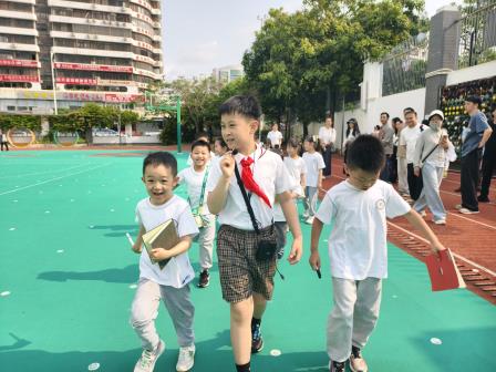 幼见成长·贯通启航 ——翠北实验小学携手马古岭幼儿园开展小幼贯通亲子体验活动