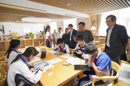 数智融合 重塑课堂——深港“新质教育・新动课堂3.0”教学实践研讨会在礼文学校举行