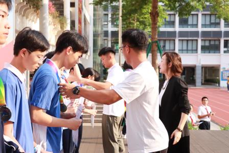 国家安全，你我共筑——翠园文锦中学举行“4·15”全民国家安全教育日主题活动