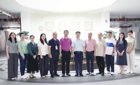 视导赋能助新秀成长，基本功锤炼促质量提升 ——罗湖区教科院深入东昌小学开展新教师考核与教学常规指导