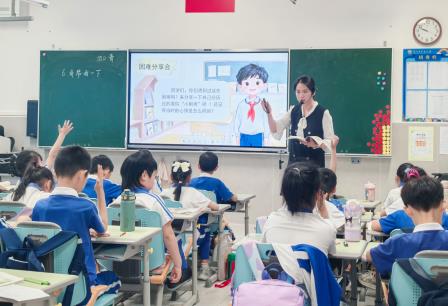 视导赋能助新秀成长，基本功锤炼促质量提升 ——罗湖区教科院深入东昌小学开展新教师考核与教学常规指导