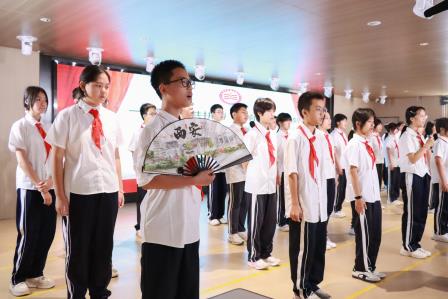 一班一心共拼搏，唱响成长每一刻——翠园文锦中学第35届校园文化艺术节系列活动之第二届“班班有歌声”合唱比赛圆满落幕