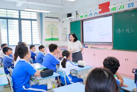 毕业季思政引航 筑梦青春向未来——深圳市仙桐实验小学校长为六年级学生开展毕业季思政课