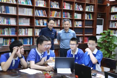 跨校贯通，师生共长 ——罗外集团三校教师与200名学生的英语项目式学习之旅