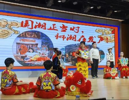 深圳人民小学学子登省版美术教材 醒狮工坊成岭南美育鲜活范例