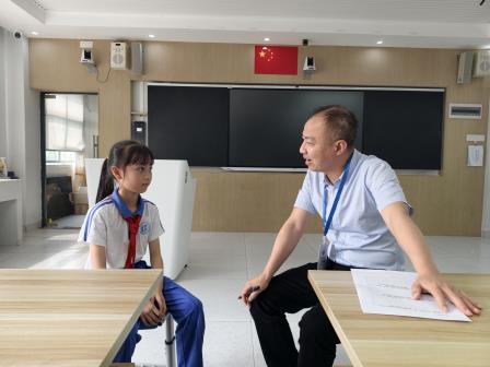 督导赋能提质 护航校园发展——第三责任区督学到莲塘小学开展党建与学生欺凌防治专项督导