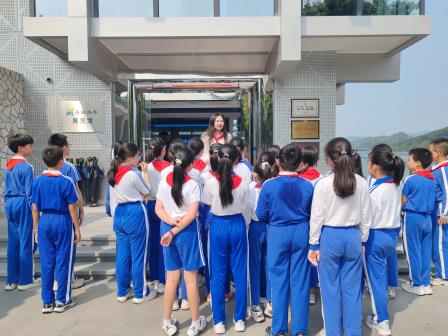 传承红色精神 守护生命之水 —— 罗湖区东晓实验学校“每周半天计划”之“走进粤海水务展览馆”