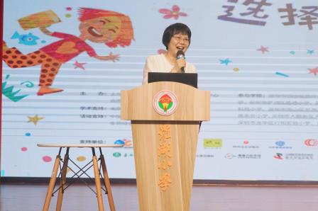 书香浸润校园 作家分享“写作的秘密” ——罗湖小学开展全民阅读周活动之作家进校园
