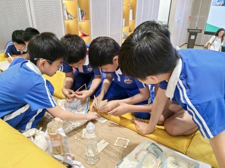 走出校园学“循环”，环保理念润童心——深圳市水库小学四年级学生走进垃圾分类科普教育馆开展“每周半天计划”足迹课程