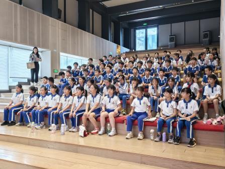 走出校园学“循环”，环保理念润童心——深圳市水库小学四年级学生走进垃圾分类科普教育馆开展“每周半天计划”足迹课程