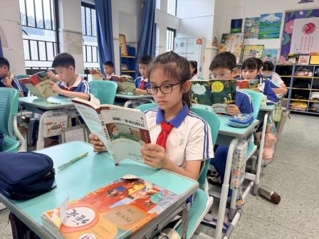 五地同读半小时，安芳少年品书香——深圳市莲南教育集团安芳小学举办世界读书日主题阅读活动